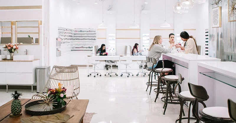 Salon interior
